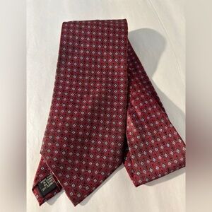 Stafford Men's Extra Long Geometric Tie. 100% silk. 66.5 inches long. Tall. SKU8